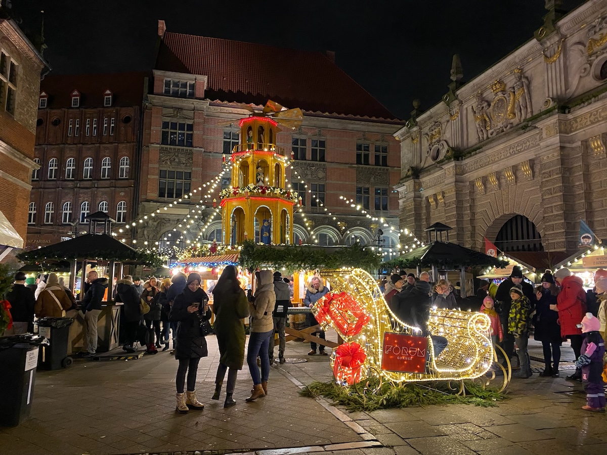 Gdansk pyramid at the Christmas market